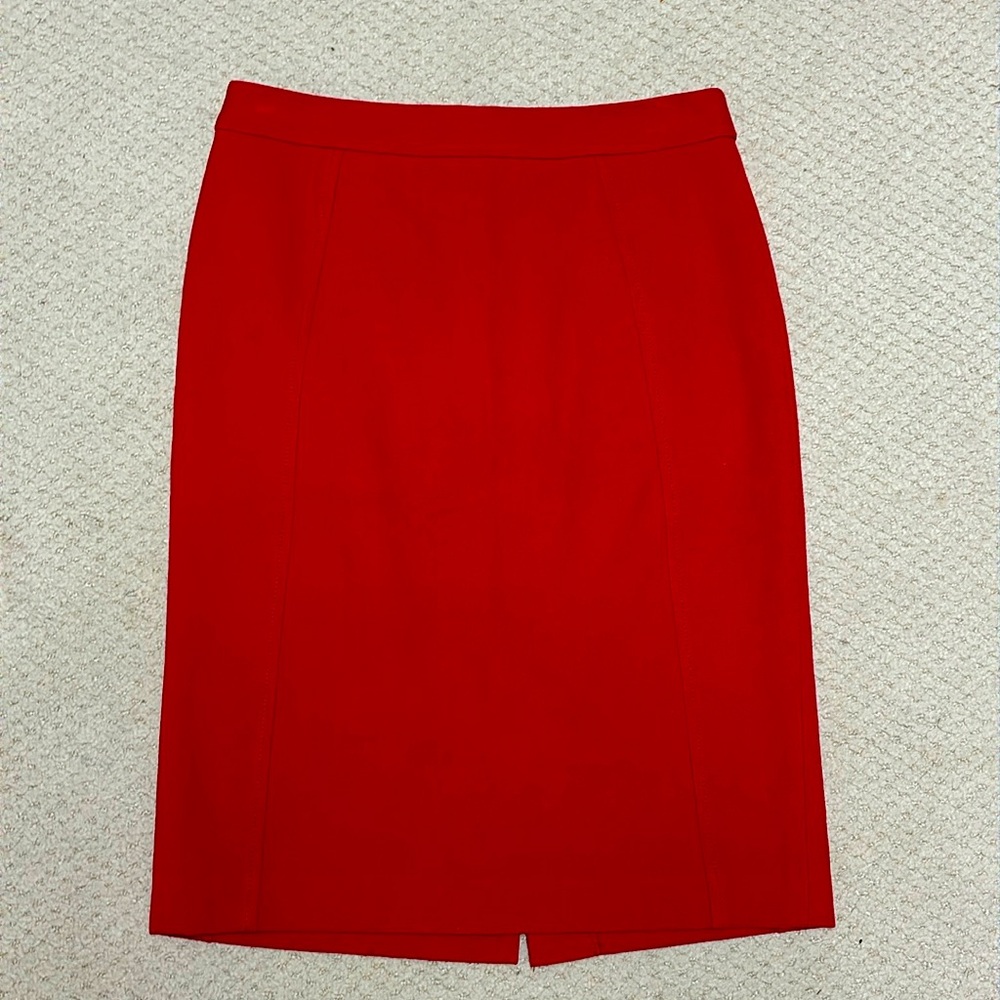 Halogen vivid red pencil skirt - Size 2 - Great condition!